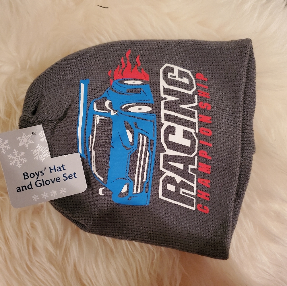 Kids hat and gloves bundle